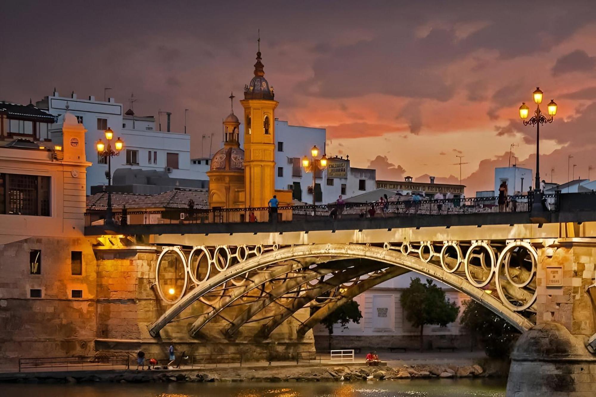 Sevilla Esencial Εξωτερικό φωτογραφία